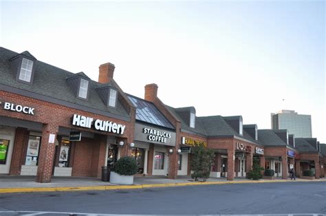 greenway shopping center stores.